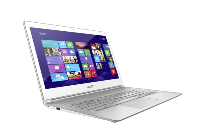 Acer Aspire S7-393 - Intel Core i7-5600U @2.40GHz 8GB RAM 256GB SSD