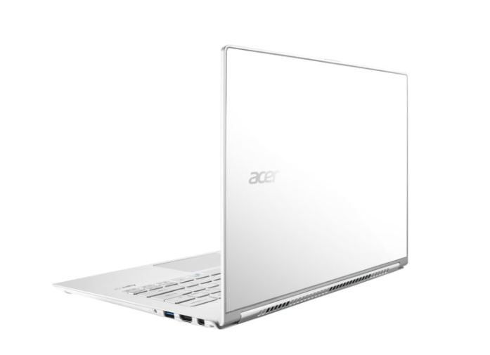 Acer Aspire S7-393 - Intel Core i7-5600U @2.40GHz 8GB RAM 256GB SSD